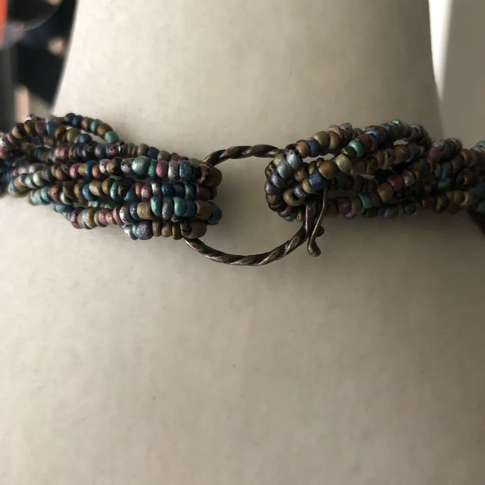 Elegant Multicolor Multi-Strand Beaded Necklace - Picture 4 of 9
